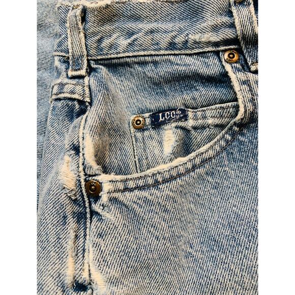 Vintage Lee Mom Jeans 31x27.5 Lightwash Tapered Leg Destroyed 5 Pocket 12" Rise - Picture 6 of 11